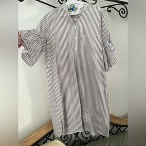 Max studio stripe bell sleeve button up shirt dress